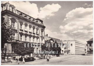 KOSTELEC NAD ORLICÍ, Náměstí