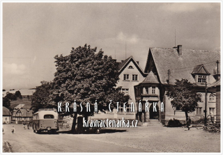 DEŠTNÉ V ORLICKÝCH HORÁCH, Hotel Národní dům i s autobusem