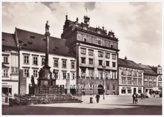 PLZEŇ, Náměstí Republiky a radnice