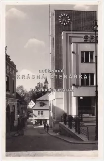 NOVÁ PAKA (ulice Úzká)