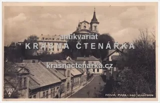 NOVÁ PAKA i s kostelem