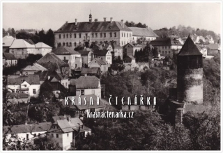 RATAJE NAD SÁZAVOU s hradem Pirkštejnem