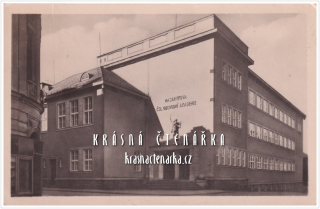 JINDŘICHŮV HRADEC, Obchodní akademie