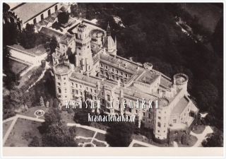 Zámek HLUBOKÁ NAD VLTAVOU