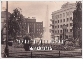 OSTRAVA, Náměstí vítězného února 
