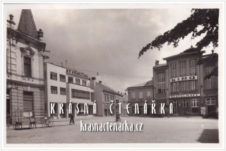 HOLEŠOV, Pohled na spošitelnu a kino