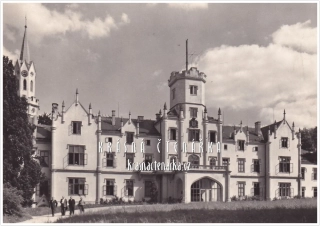 Zámek VRÁŽ, Sanatorium, nyní lázně