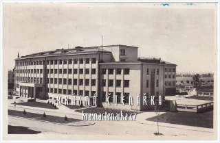 HRADEC KRÁLOVÉ, Lékařská fakulta