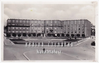 HRADEC KRÁLOVÉ, Masarykovo náměstí