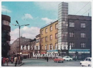 HRADEC KRÁLOVÉ, Dukelská třída