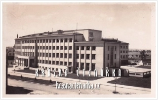 HRADEC KRÁLOVÉ, Lékařská fakulta
