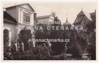 ŽELEZNICE (hotel Valdštýnův dvůr, později Dětská léčebna)