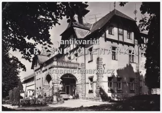 ŽELEZNICE (hotel Valdštýnův dvůr, později Dětská léčebna)