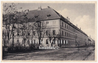 TEREZÍN, Kasárny Prokopa Holého či Malá pěchotní kasárna