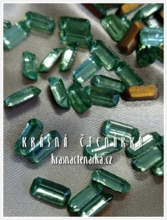 Bižuterní tvarový kámen OCTAGONS, Peridot, vel. 10/5, 90 ks