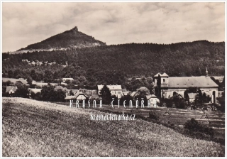 DUBÁ a pohled na Starý Bernštejn