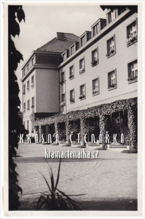 LÁZNĚ BOHDANEČ, Pavilon Jubilejní