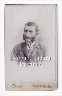 Fotografická vizitka: DŽENTLMEN (Atelier Hermann Köttig, Bílina)