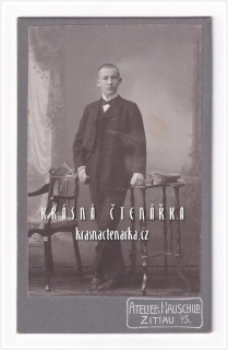 Fotografická vizitka: DŽENTLMEN (Atelier Herm. Hauschild, Zittau)