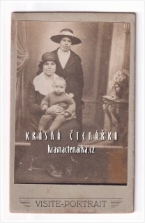 Fotografická vizitka: DÁMY s batolátkem