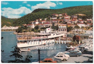 LODĚ v přístavu Rabac