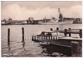 LODĚ v přístavu Rostock