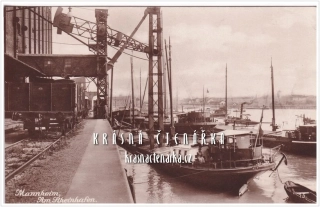 LODĚ v přístavu Mannheim