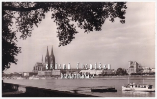 LODĚ na Rýnu u města Kolín