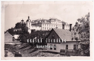 RYCHNOV NAD KNĚŽNOU, Pohled na zámek