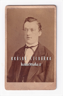 Fotografická vizitka: DŽENTLMEN (Atelier Wilhelm Ernst, Hannover)