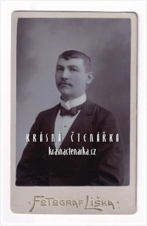 Fotografická vizitka: DŽENTLMEN (Atelier Bohdan Václav Liška, Jindřichův Hradec)