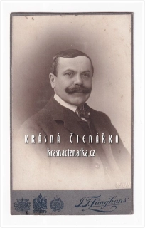 Fotografická vizitka: DŽENTLMEN (Atelier Jan Langhans, Praha)