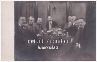DŽENTLMENI u piva