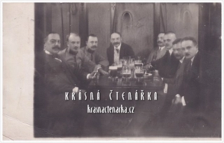 DŽENTLMENI u piva