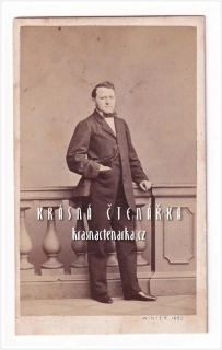 Fotografická vizitka: DŽENTLMEN (Atelier Moritz Ludwig Winter, Praha)