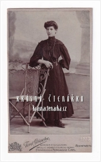 Fotografická vizitka: DÁMA (Atelier Ferd. Stracke, Liberec)