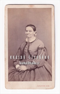 Fotografická vizitka: DÁMA (Atelier Alexander Seik, Tábor)