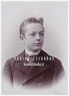 Fotografická vizitka: MLADÝ DŽENTLMEN 