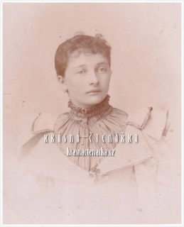 Fotografická vizitka: DÁMA