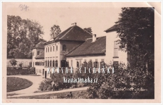 Zámek ČERNOVICE