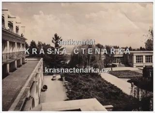 VELICHOVKY (pohled z Masarykova domu)