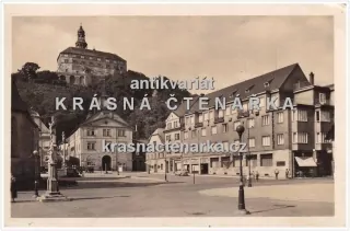 NÁCHOD (náměstí)