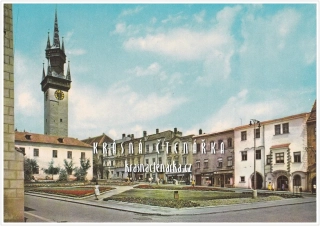 ZNOJMO, Náměstí i s radnicí
