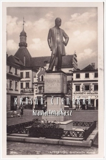 LITOMYŠL, Náměstí a pomník Bedřicha Smetany