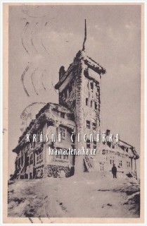 Hora JEŠTĚD a horský hotel v zimě