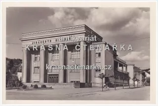 HRONOV (Jiráskovo divadlo)