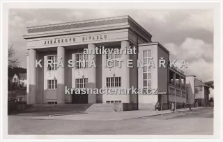 HRONOV (Jiráskovo divadlo)