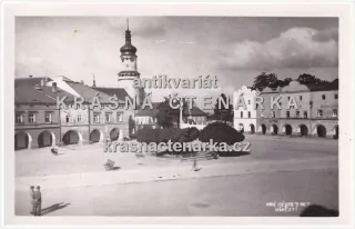 NOVÉ MĚSTO NAD METUJÍ (náměstí)