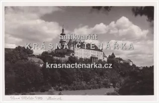 zámek NOVÉ MĚSTO NAD METUJÍ