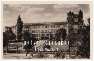 JAROMĚŘ, Gymnázium Jaroslava Žáka